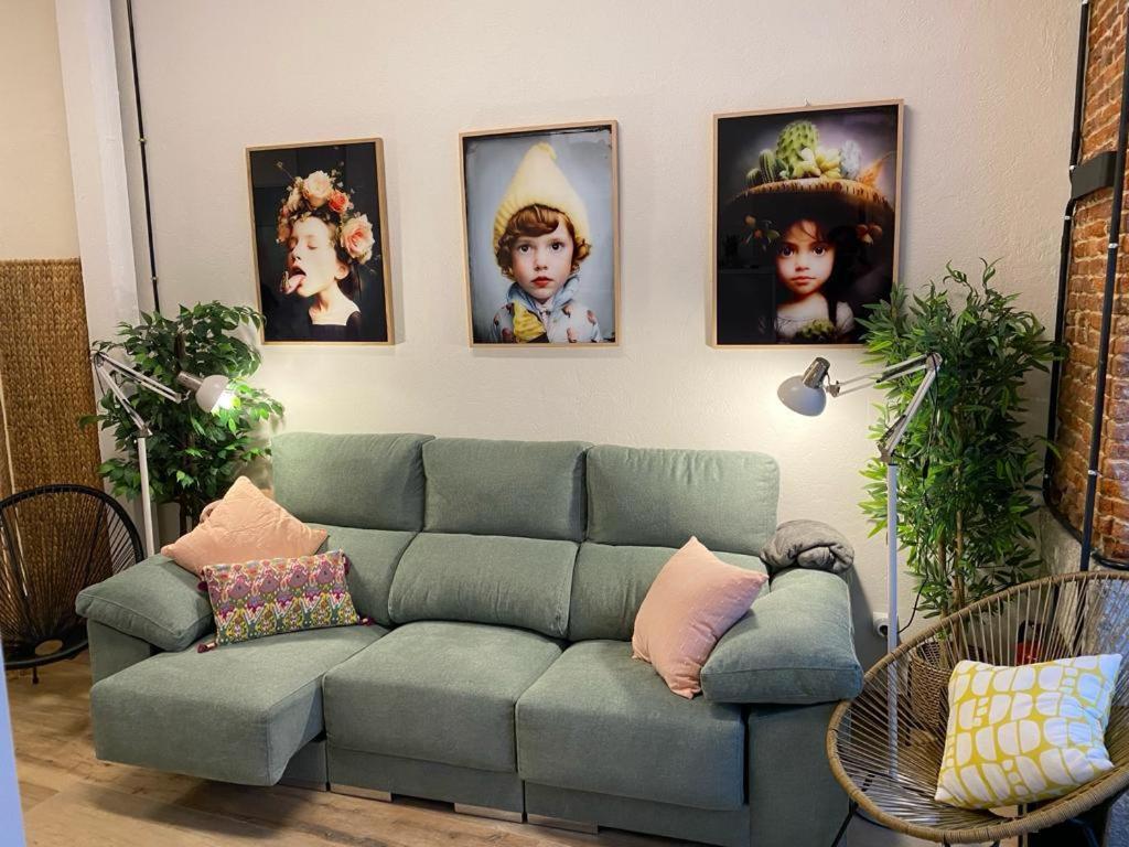 Centrico. Atocha-Lavapies. Nuevo. 100% Equipado. Apartment Madrid Bagian luar foto