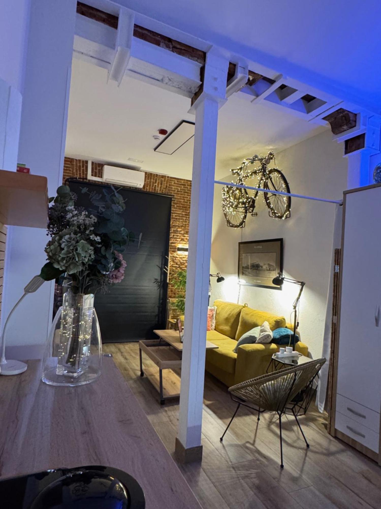 Centrico. Atocha-Lavapies. Nuevo. 100% Equipado. Apartment Madrid Bagian luar foto